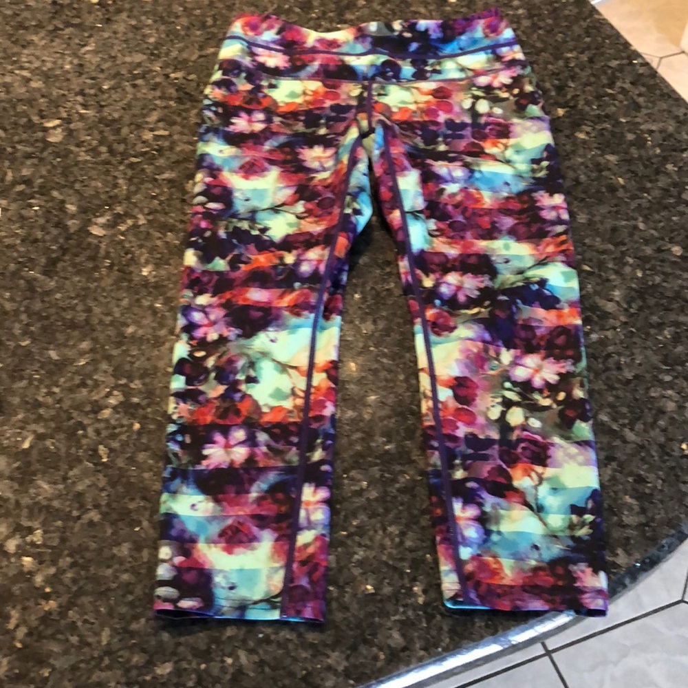 Athleta Crop pants